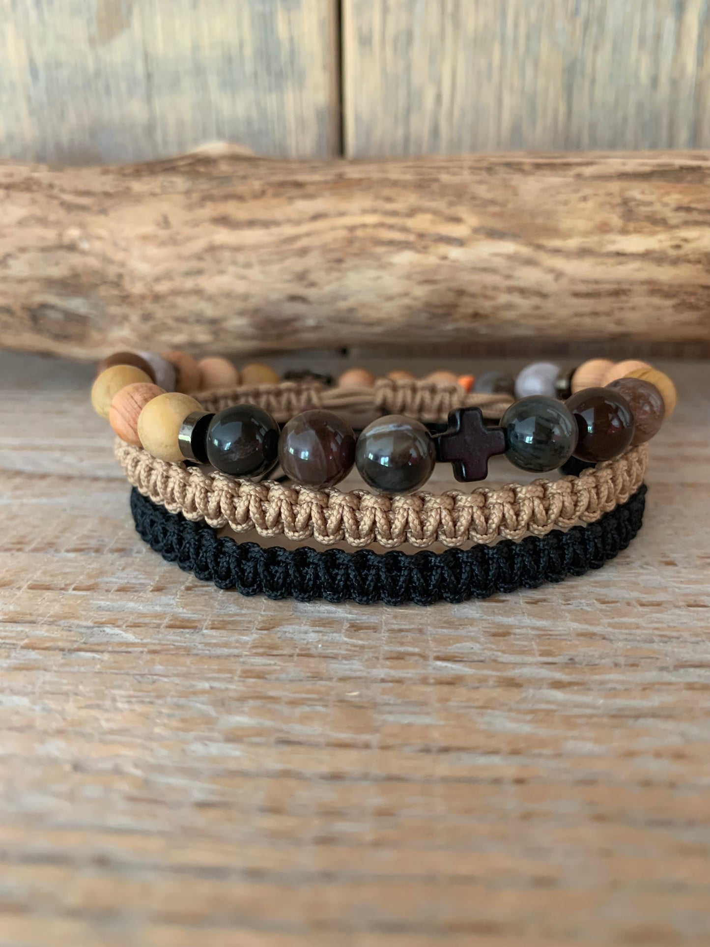 Bracelet homme en macramé – 10 coloris – Réglable – Fait main