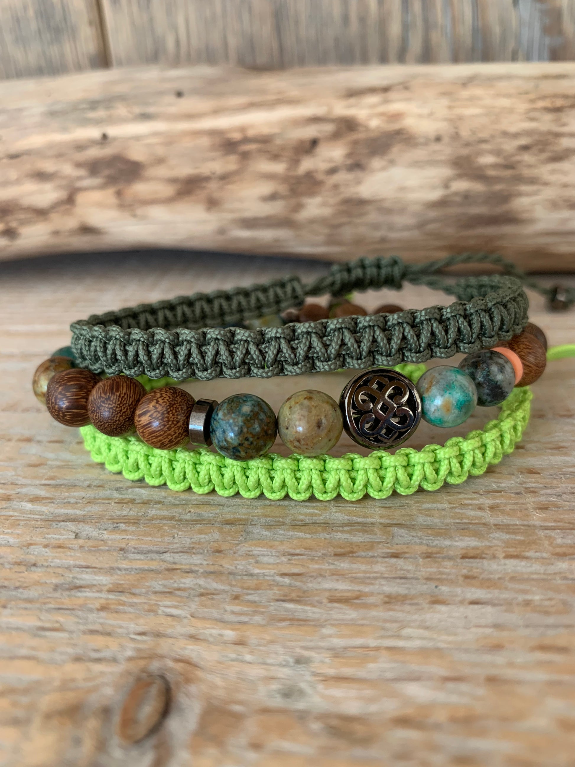 OZE by Virginie - Bracelet homme en azurite – Fait main – Élastique – 3 tailles - Bracelet macramé