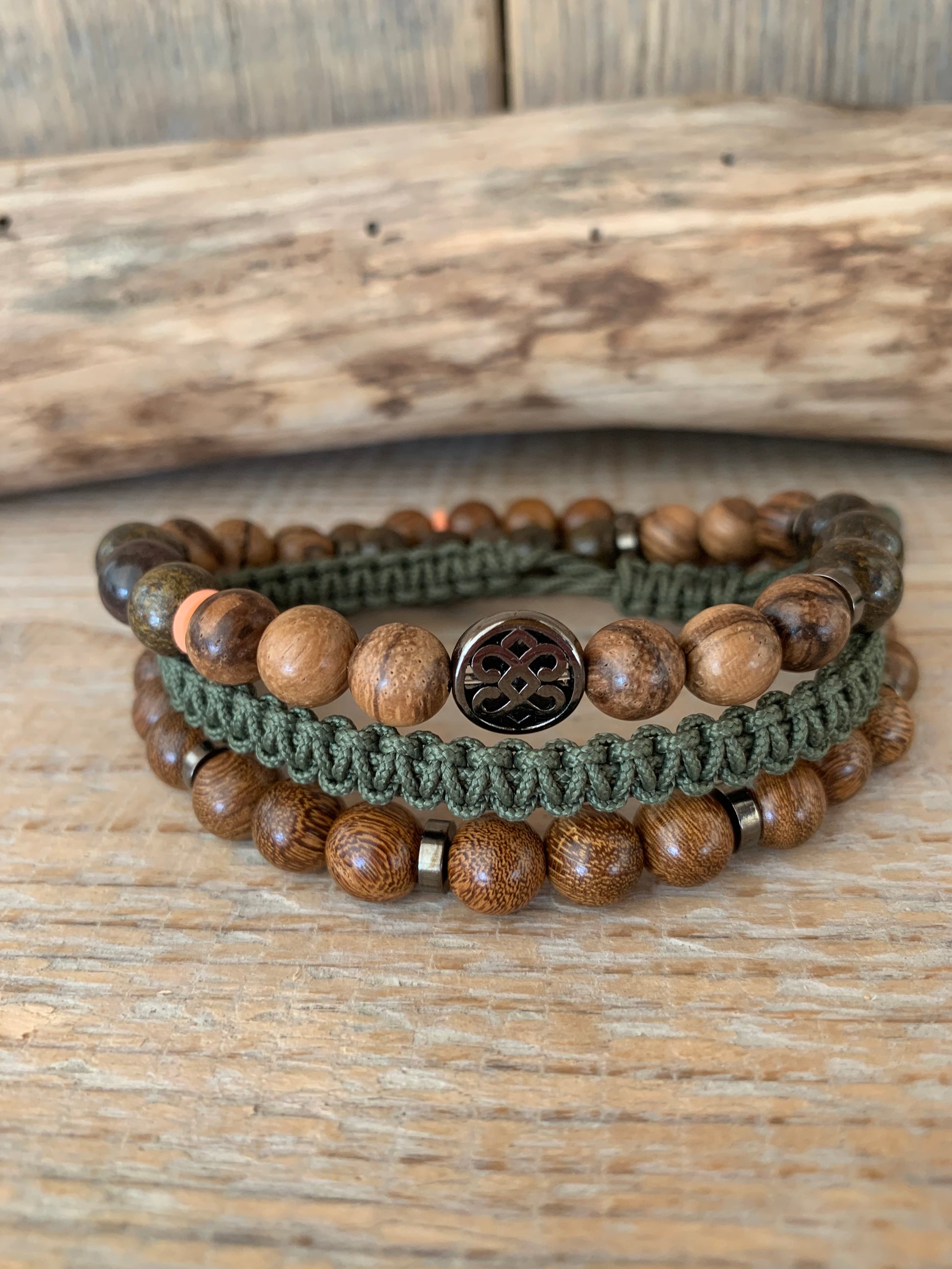 OZE by Virginie - Bracelet homme en bronzite – Fait main – Élastique – 3 tailles - Bracelet homme en bois - Bracelet macramé