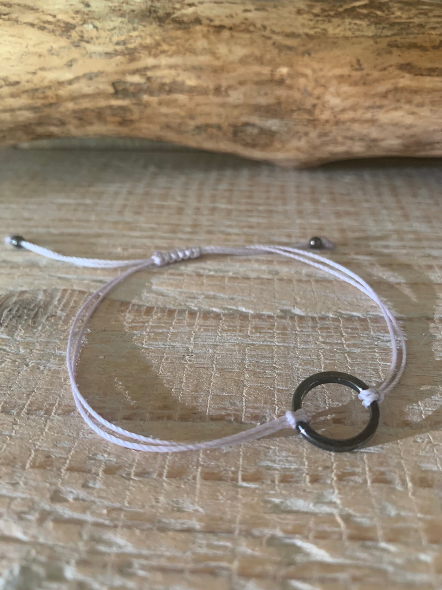 Bracelet cercle argent – Réglable – Fait main – Cordon coloré