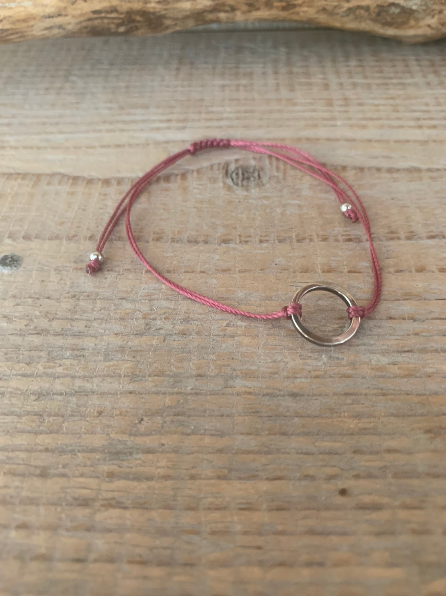 Bracelet cercle argent – Réglable – Fait main – Cordon coloré