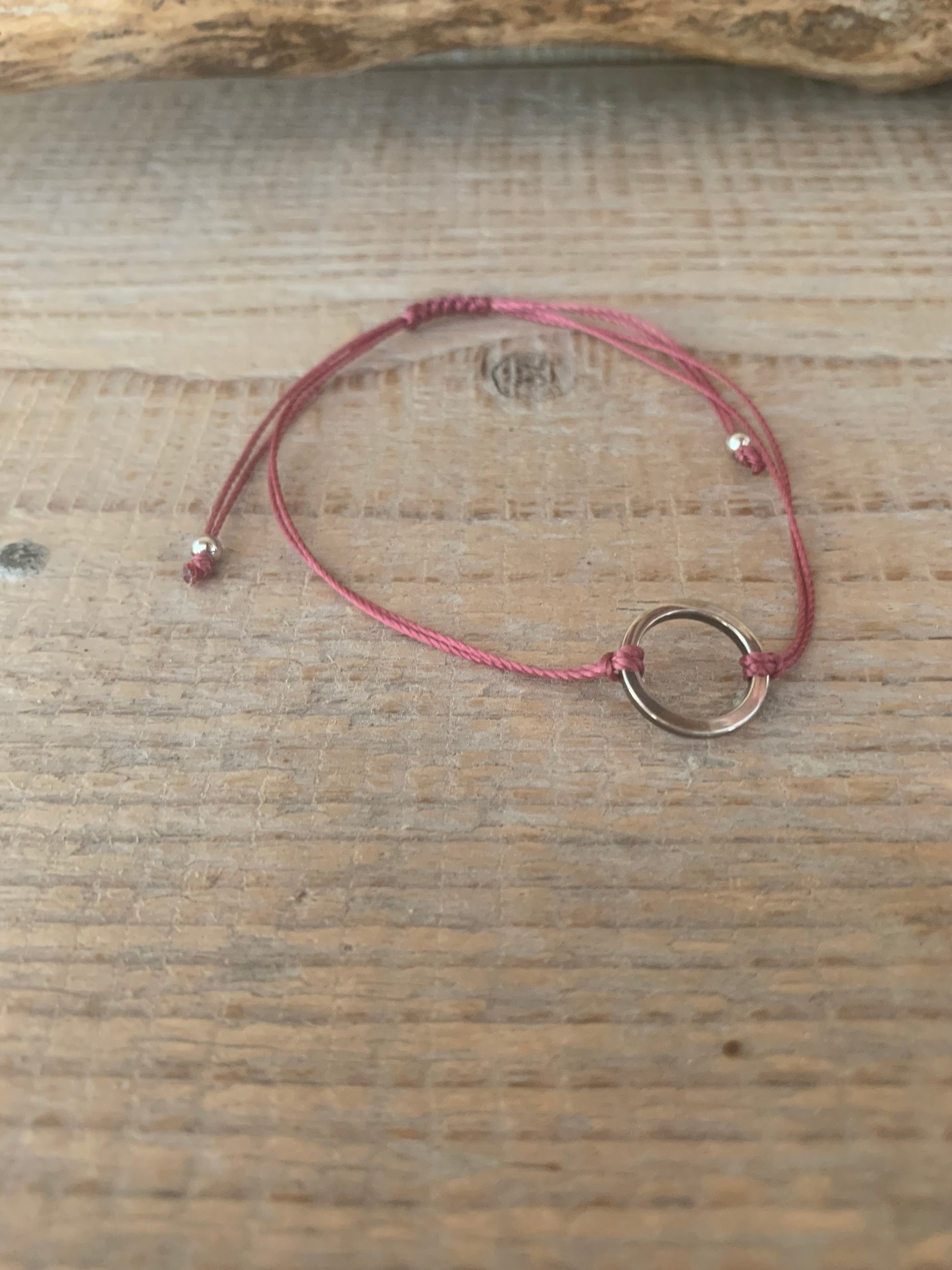 Bracelet cercle argent – Réglable – Fait main – Cordon coloré