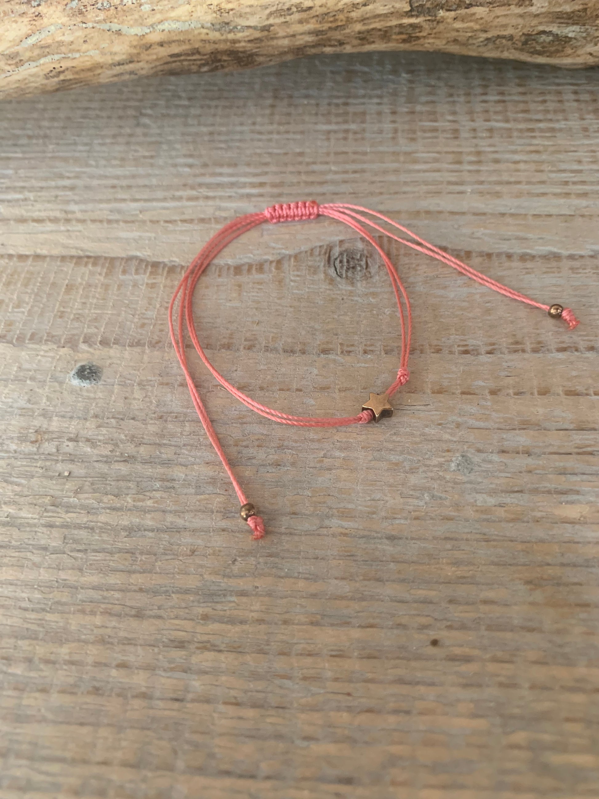 Bracelet étoile argent – Réglable – Fait main – Cordon coloré