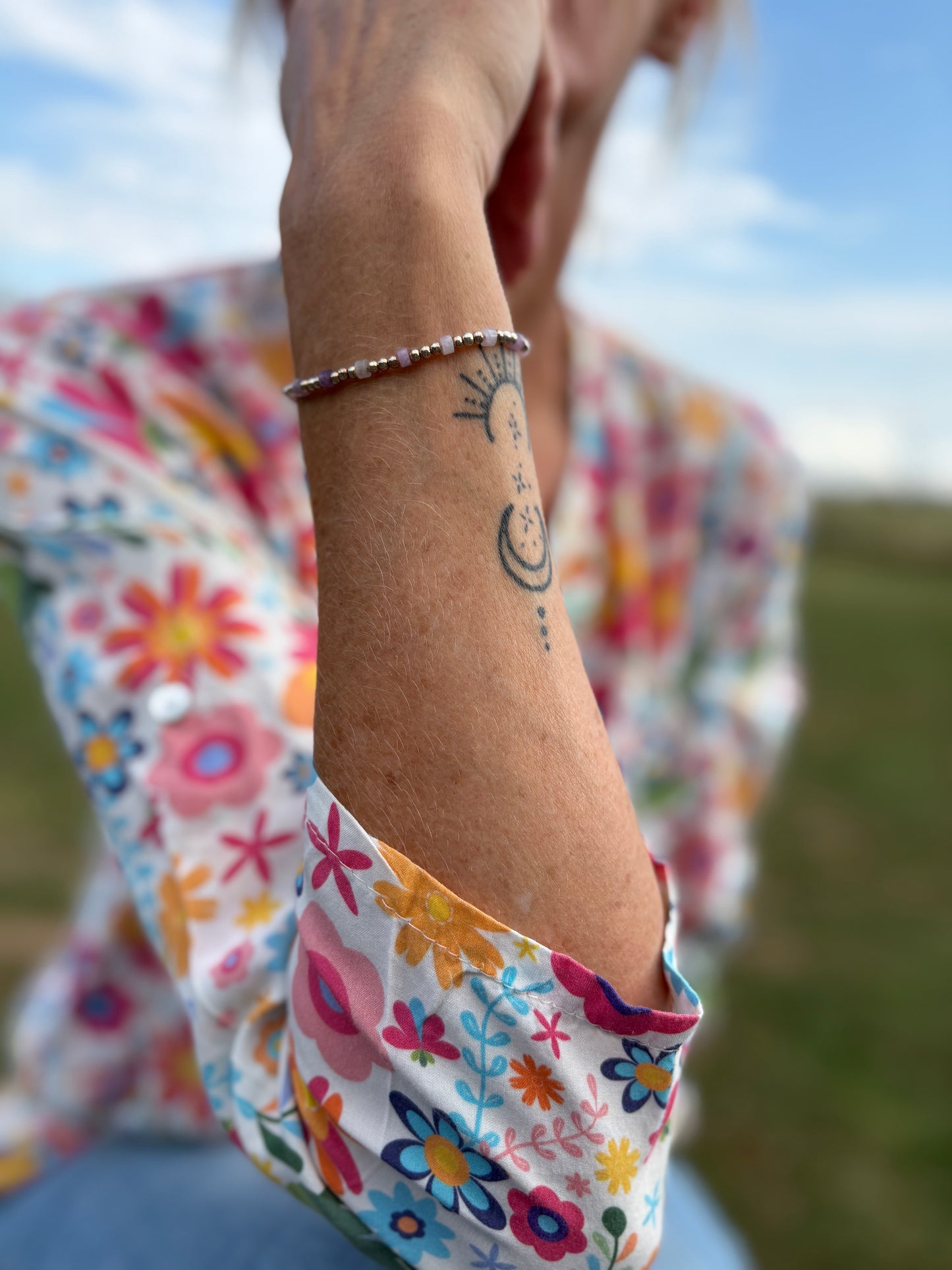 Bracelet femme en lépidolite – Apaisement & équilibre