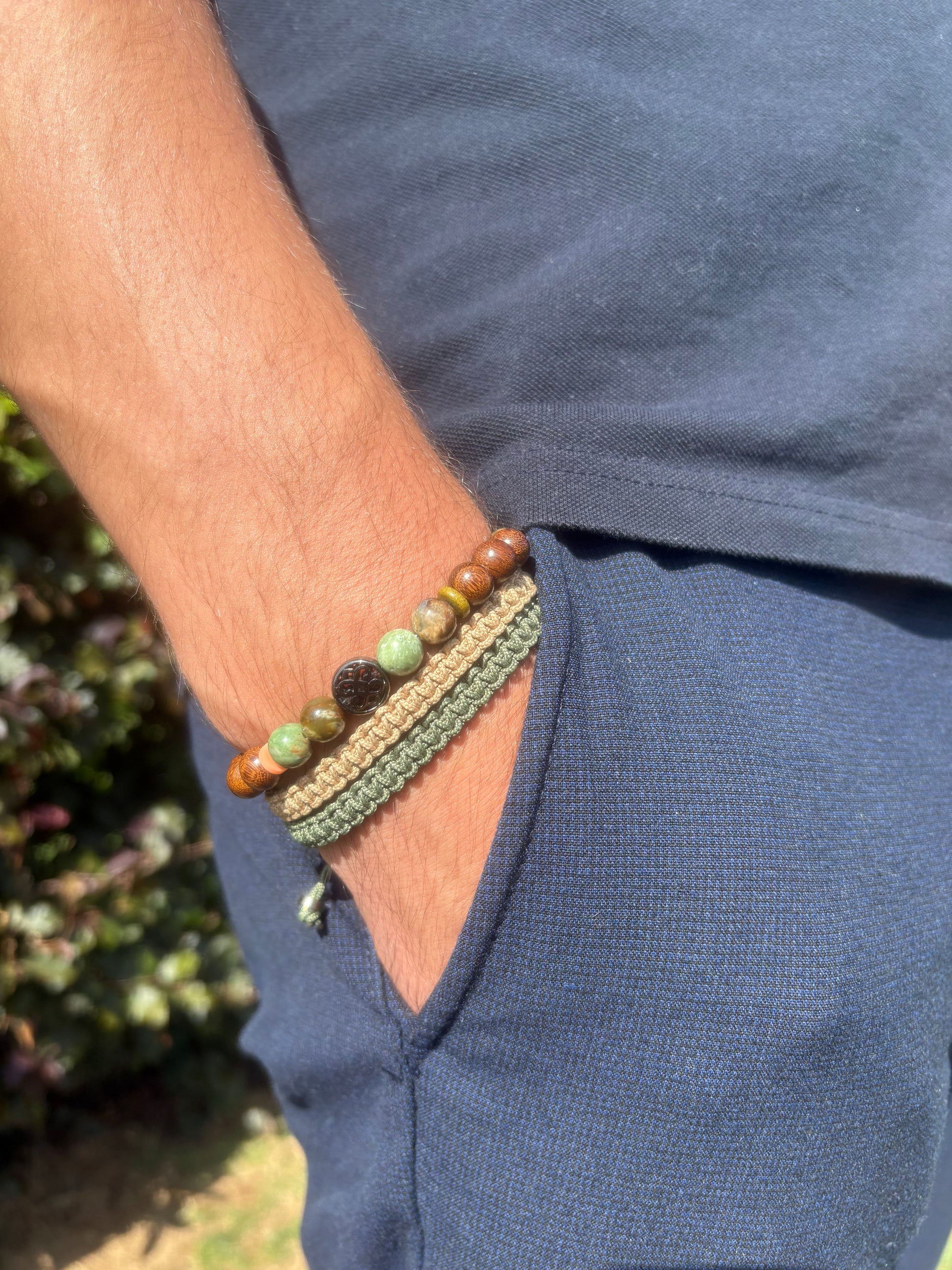 OZE by Virginie - Bracelet homme en opale verte – Fait main – Élastique – 3 tailles - Bracelet macramé