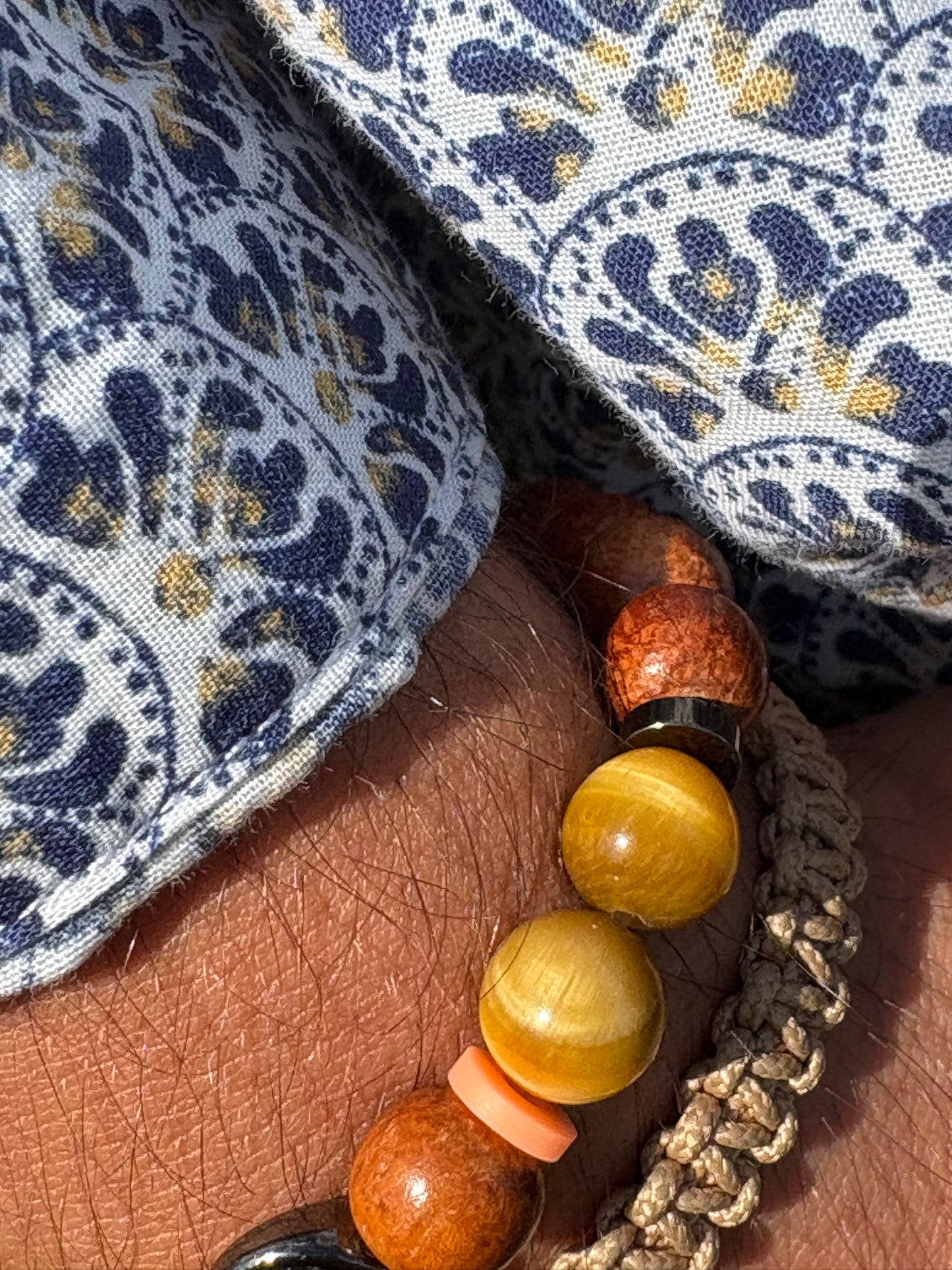 OZE by Virginie - Bracelet homme en œil de tigre – Fait main – Élastique – 3 tailles - Bracelet macramé