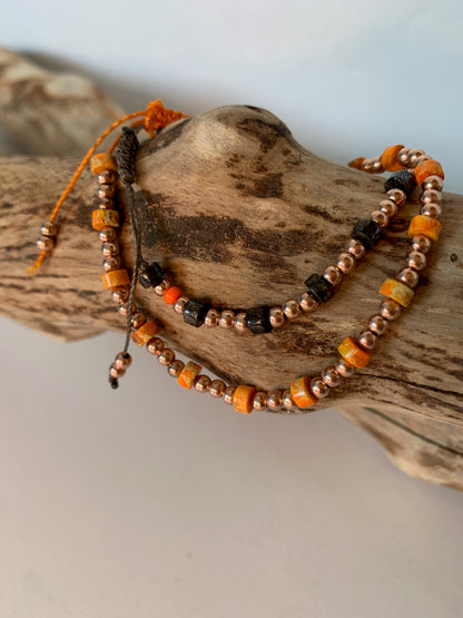 Bracelet jaspe impression bronzite sur bois naturel