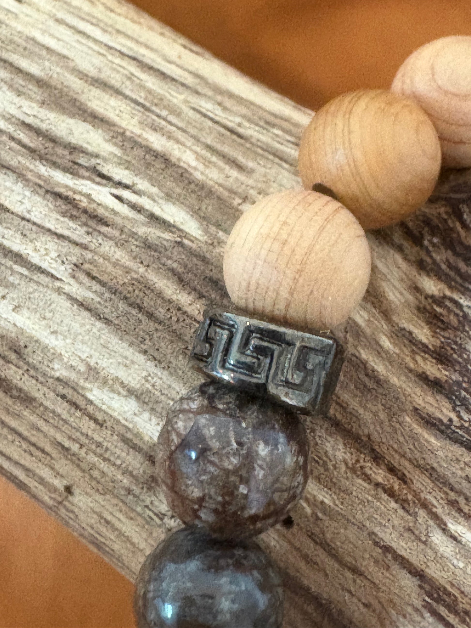 détail jaspe flocon de neige bracelet homme artisanal