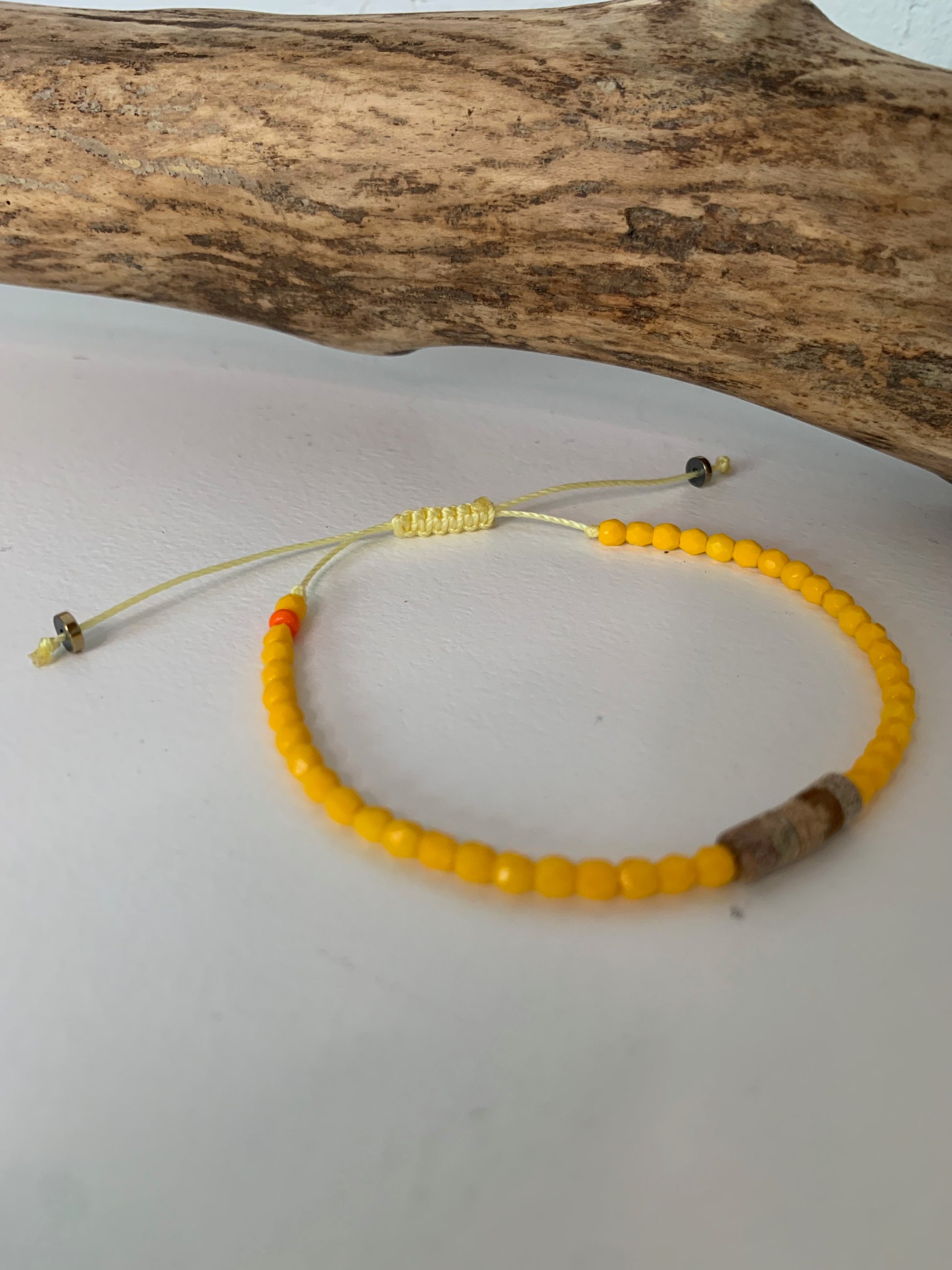 Bracelet jaspe paysage motifs naturels pierre d’ancrage