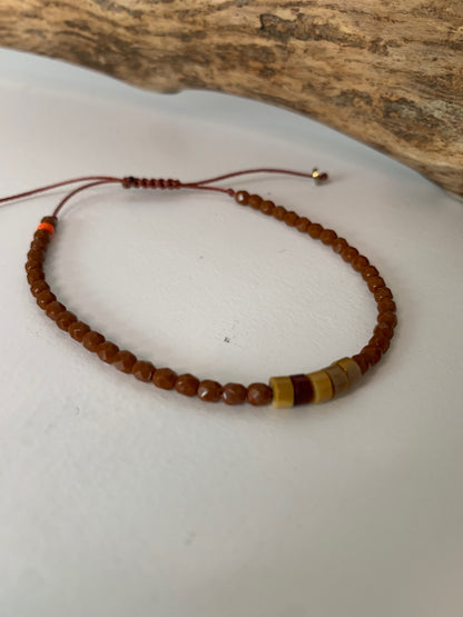Bracelet mokaïte vue dessus création artisanale belge